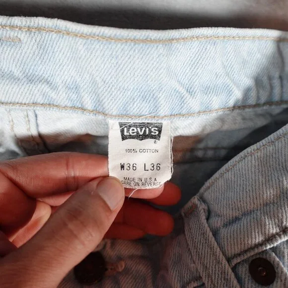 Vintage Levis 550 Relaxed Tapered Leg Jeans Mens 36x36 (Fits 34x35) Flaws READ! - Picture 6 of 16